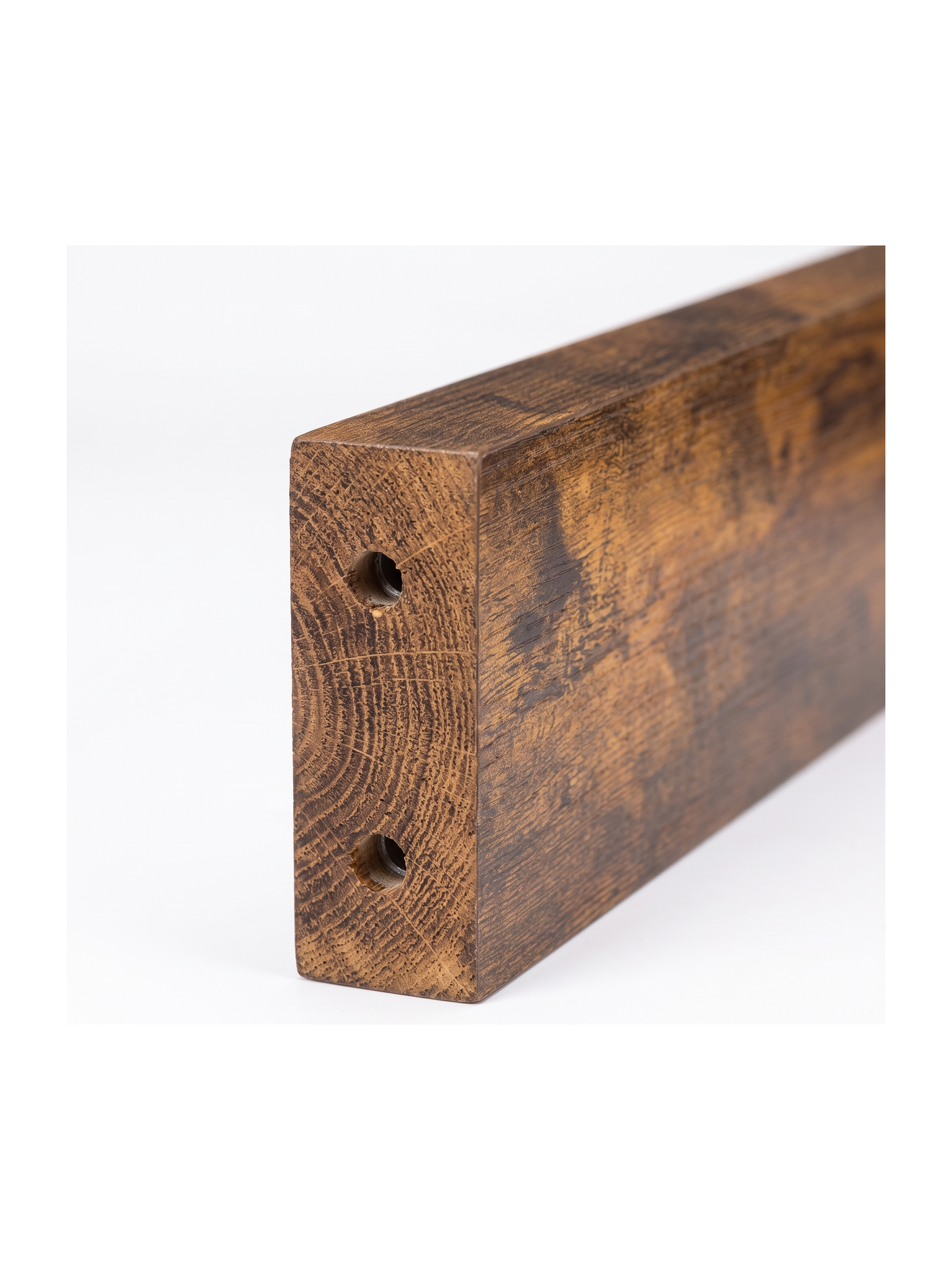 Ridge floating shelf, end grain detail