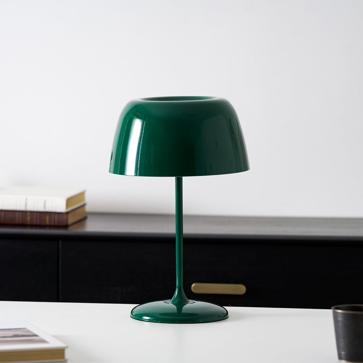 Bittel table lamp
