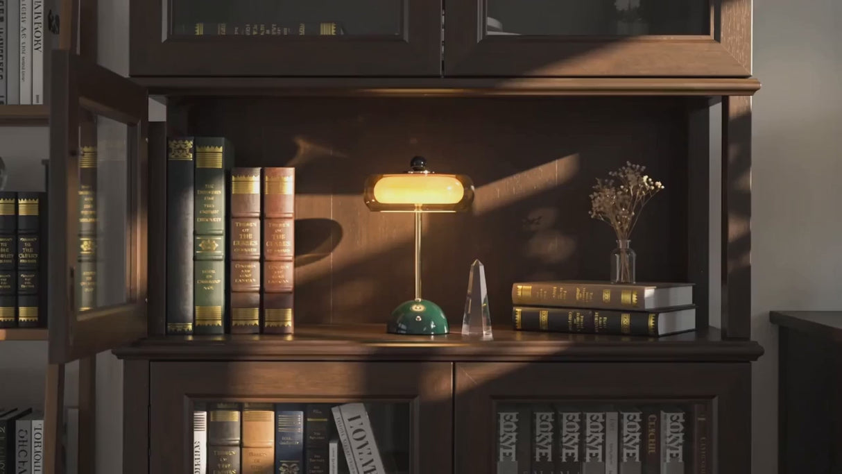 Verdi cordless table lamp product video