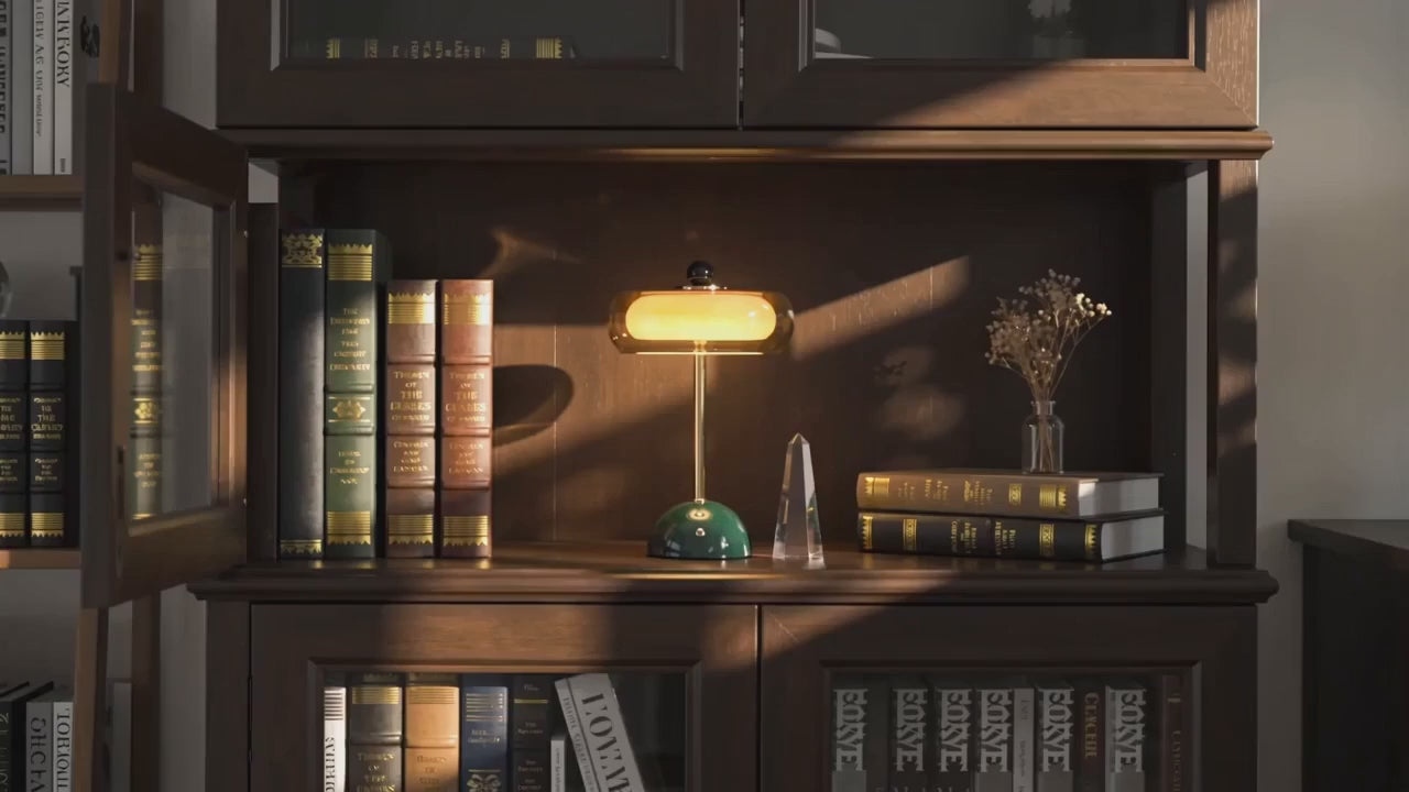 Verdi cordless table lamp product video
