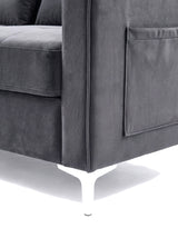 Sonno slim chrome feet detail